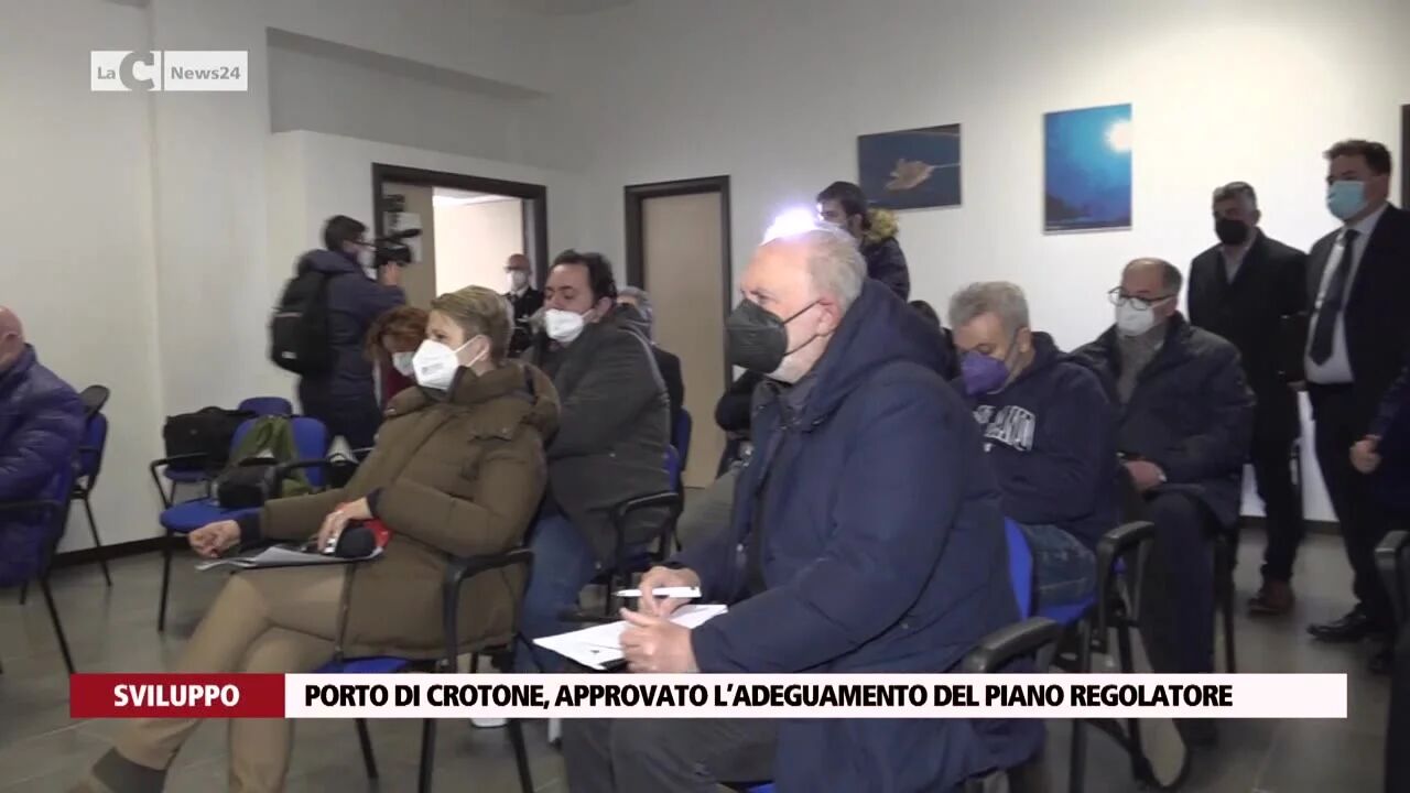Porto di Crotone, approvato l’adeguamento del piano regolatore