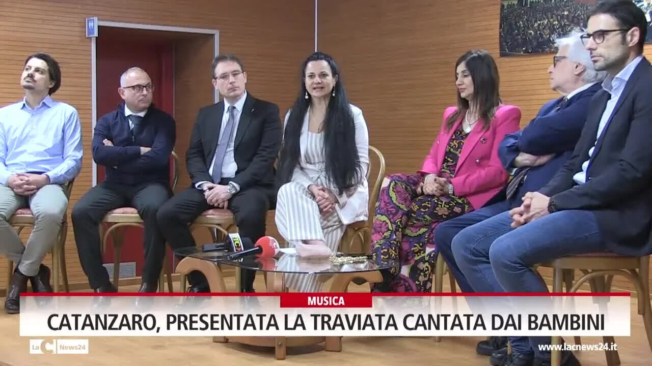 Catanzaro, presentata la Traviata cantata dai bambini: l’opera in scena venerdì sera al Politeama