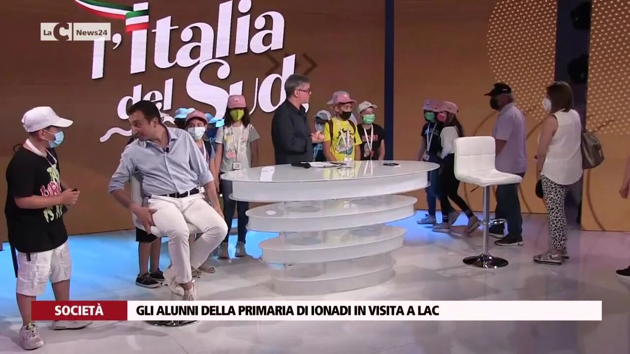 Gli alunni della primaria di Ionadi in visita a LaC