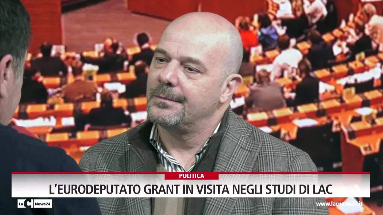 L’ Eurodeputato Grant in visita negli studi di LaC