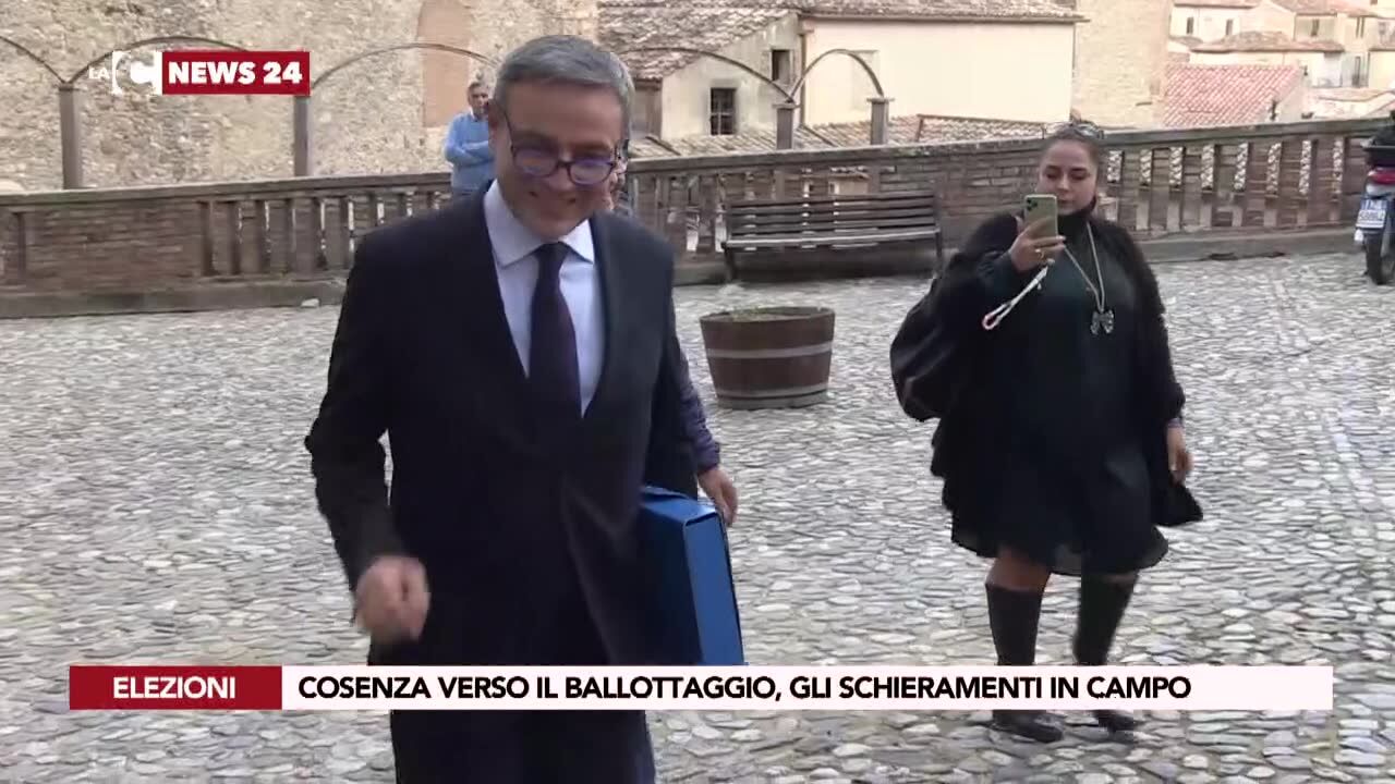 Cosenza verso il ballottaggio, gli schieramenti in campo