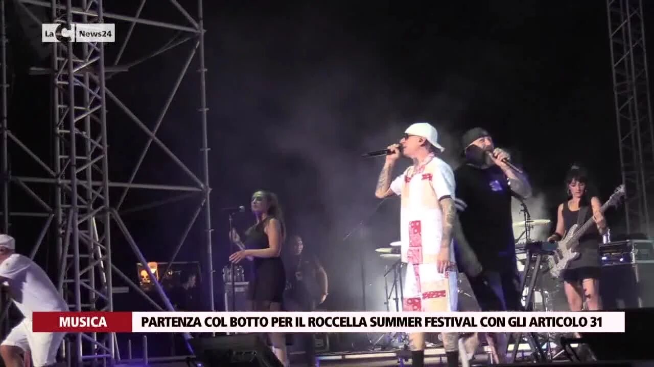 Partenza col botto per il roccella Summer Festival con gli Articolo 31