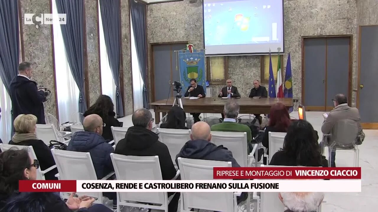 Cosenza, Rende e Castrolibero frenano sulla fusione