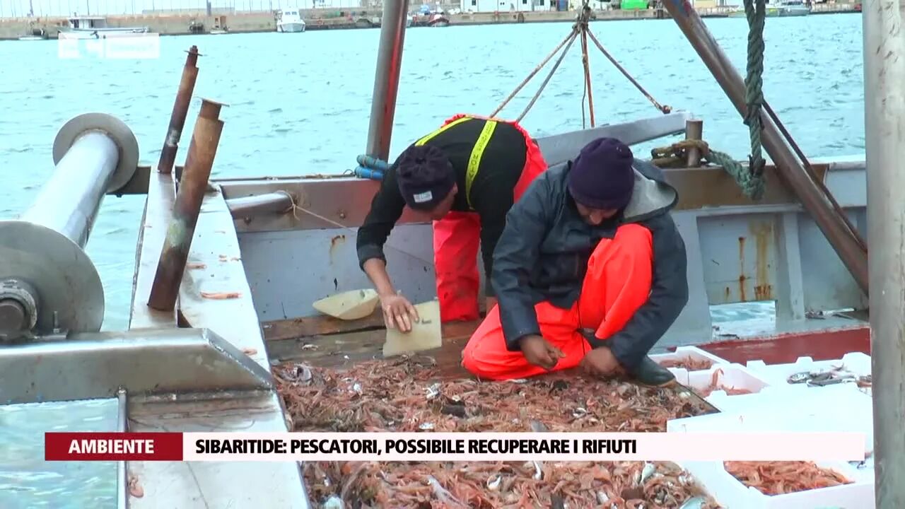 Sibaritide: pescatori, possibile recuperare i rifiuti