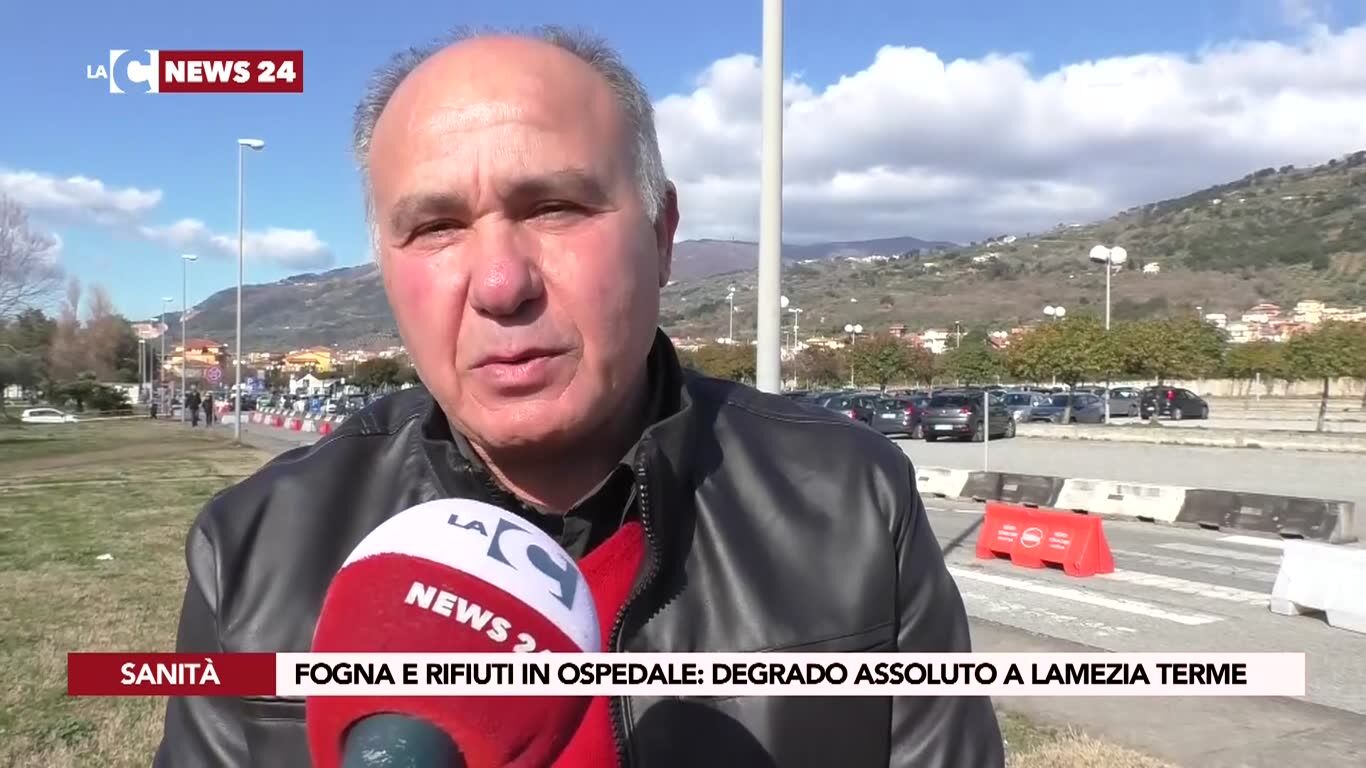 Fogna e rifiuti in ospedale degrado assoluto a Lamezia Terme