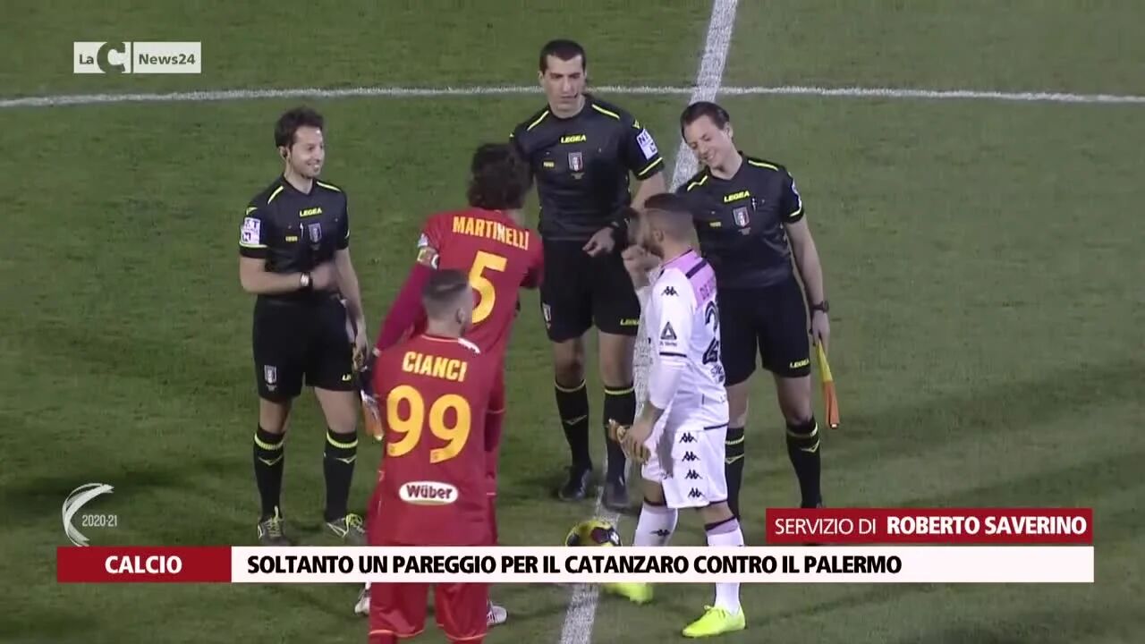 Soltanto un pareggio per il Catanzaro contro il Palermo