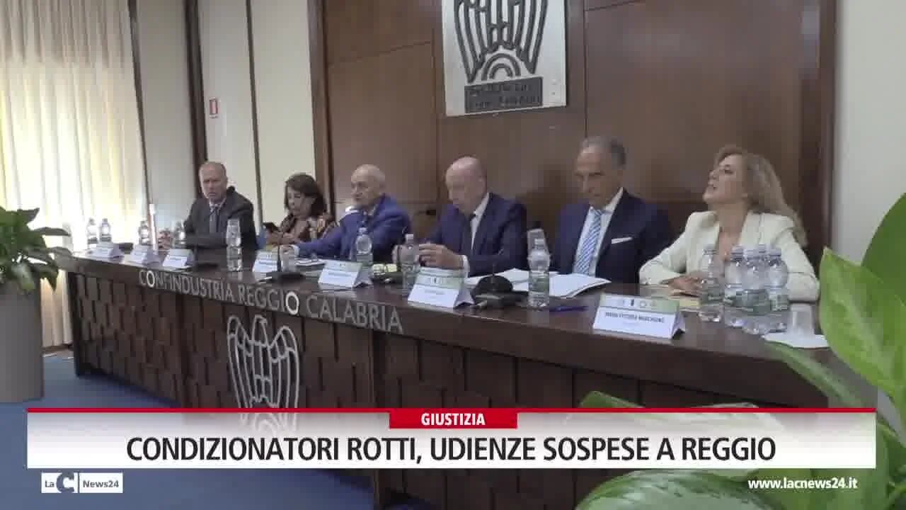Condizionatori rotti, udienze sospese a Reggio