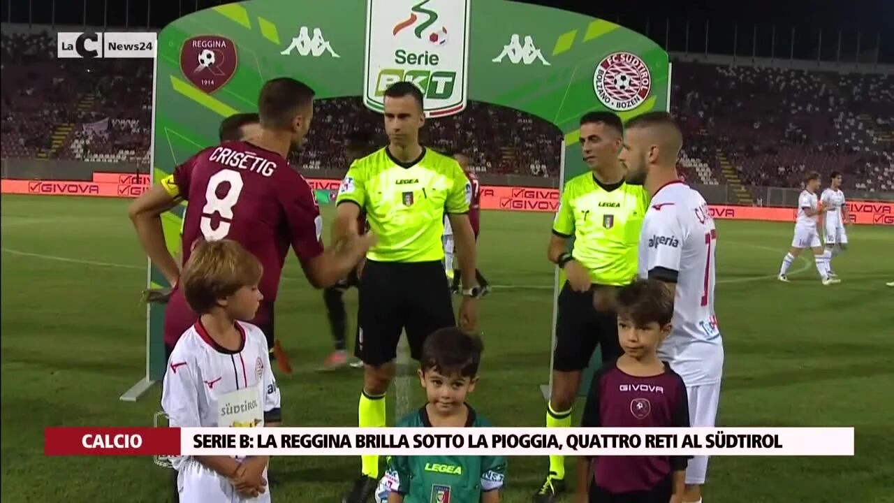 Serie B: la Reggina brilla sotto la pioggia, quattro reti al Südtirol
