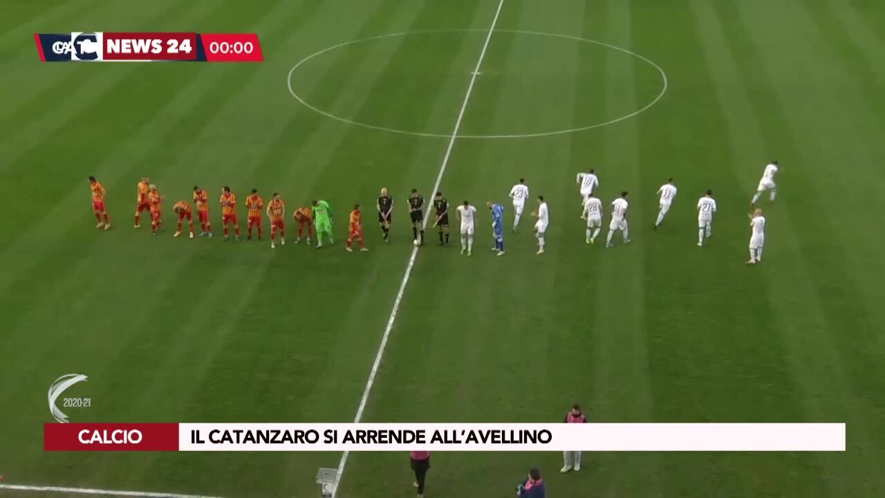 Lega Pro, il Catanzaro si arrende all’Avellino