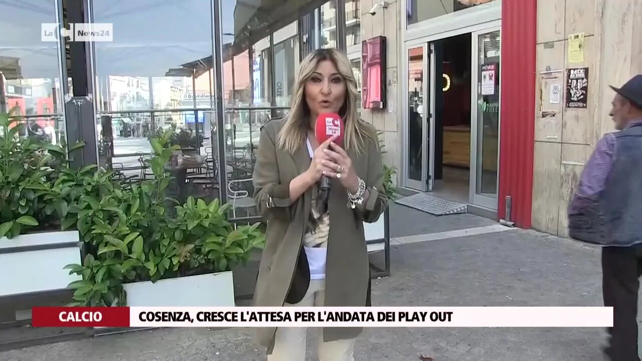 Cosenza, cresce l'attesa per l'andata dei play out