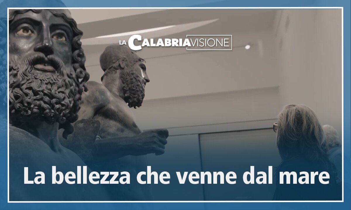 I Bronzi di Riace, la bellezza che venne dal mare in un giorno d’estate