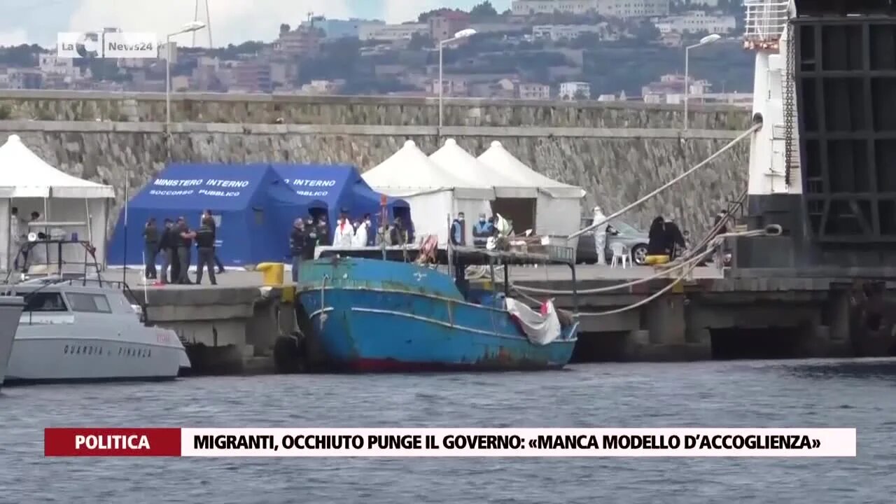 Migranti, Occhiuto punge il Governo «Manca modello d’accoglienza»