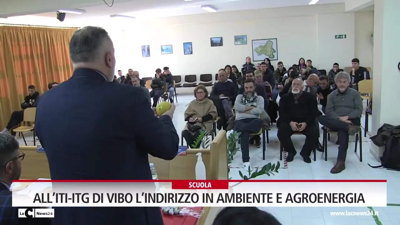 Vibo: l’Istituto per geometri attiva il nuovo indirizzo in Chimica, materiali e biotecnologie