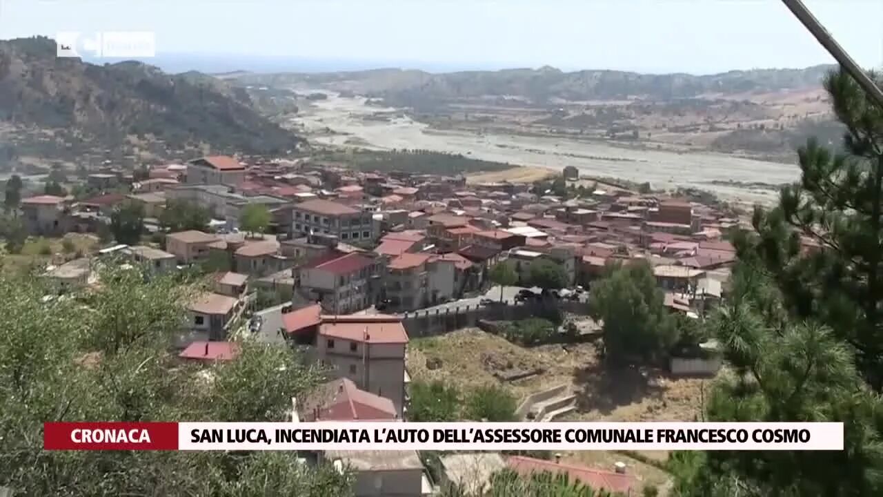 San Luca, incendiata l’auto dell’assessore comunale Francesco Cosmo