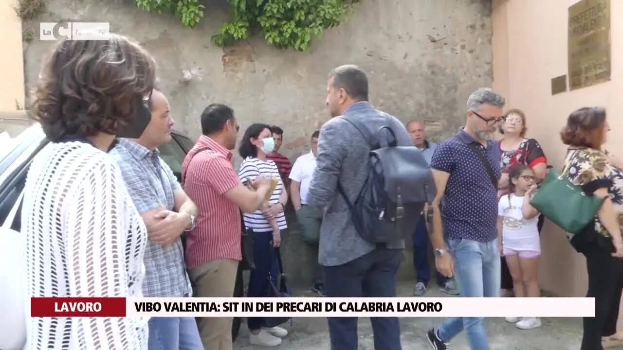 Vibo Valentia: sit in dei precari di Calabria Lavoro