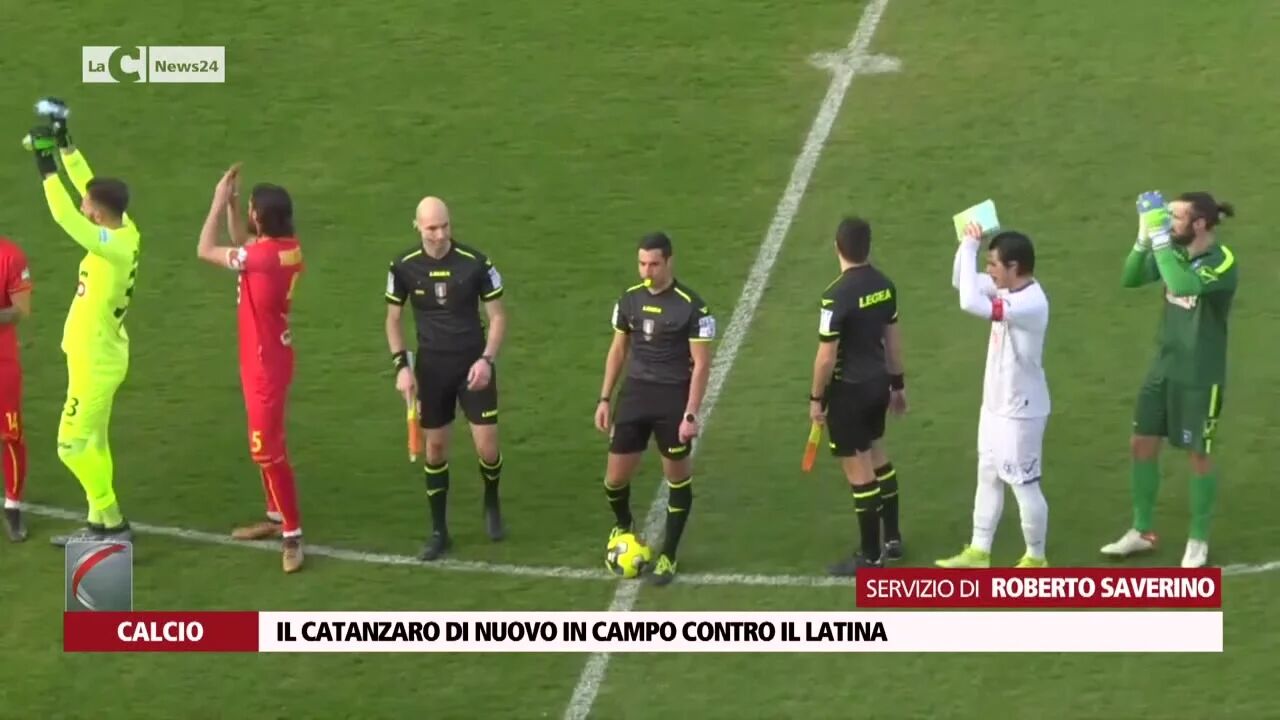 Il Catanzaro di nuovo in campo contro il Latina