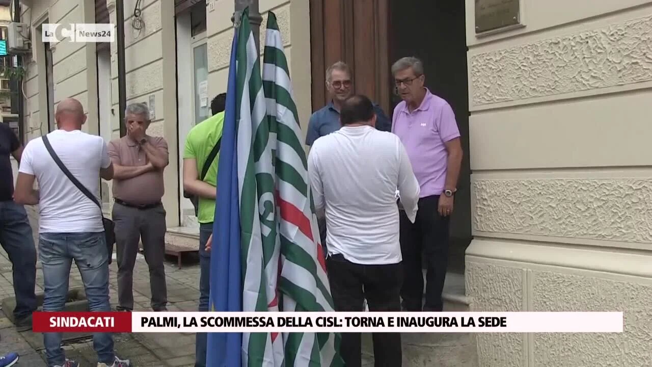 Palmi, la scommessa della Cisl: torna e inaugura la sede