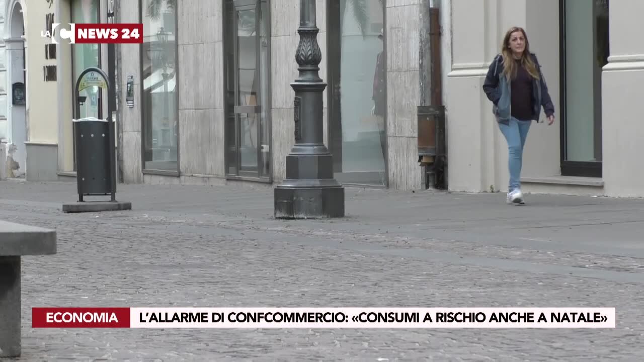 L’allarme di Confcommercio «Consumi a rischio anche a Natale»