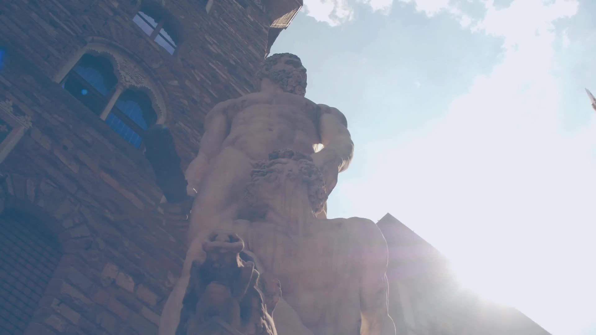 Rubrica tg Cultura e spettacoli - La forza delle donne nel docufilm “In viaggio con lei”