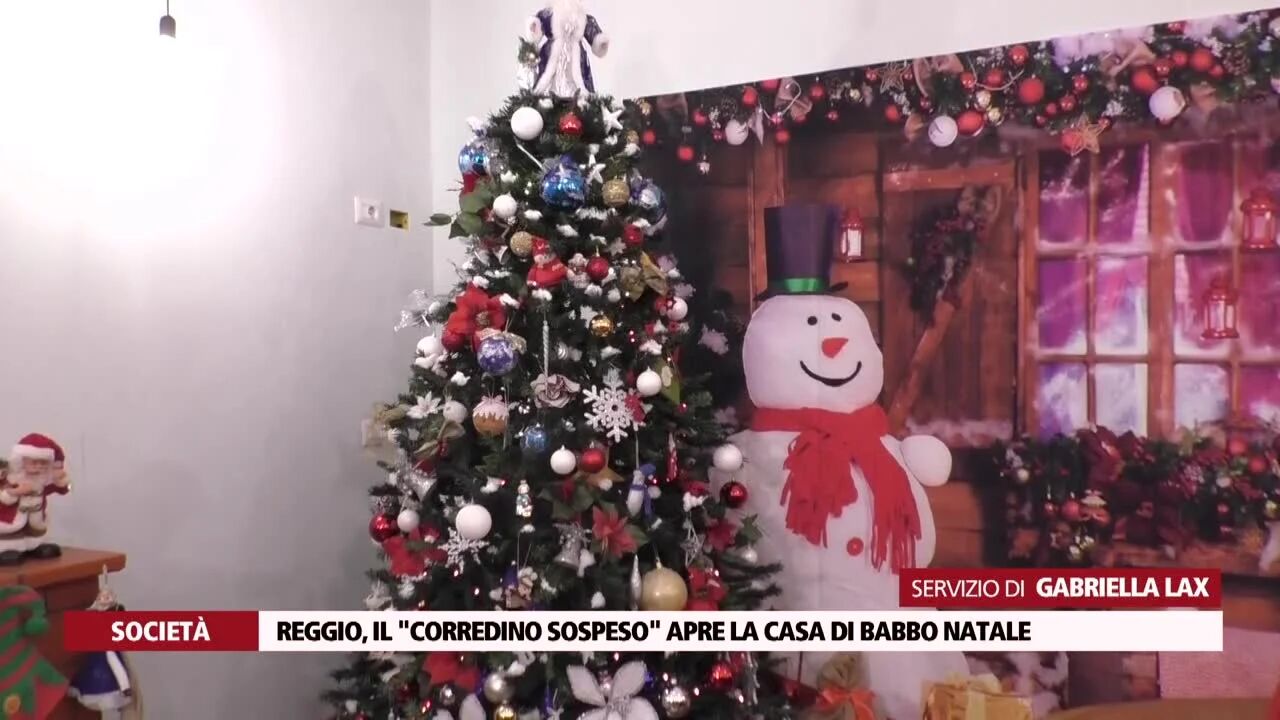 Reggio, il "Corredino sospeso" apre la casa di Babbo Natale