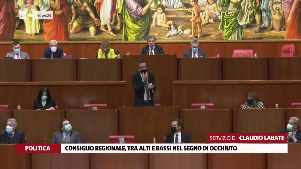 Consiglio regionale, tra alti e bassi nel segno di Occhiuto