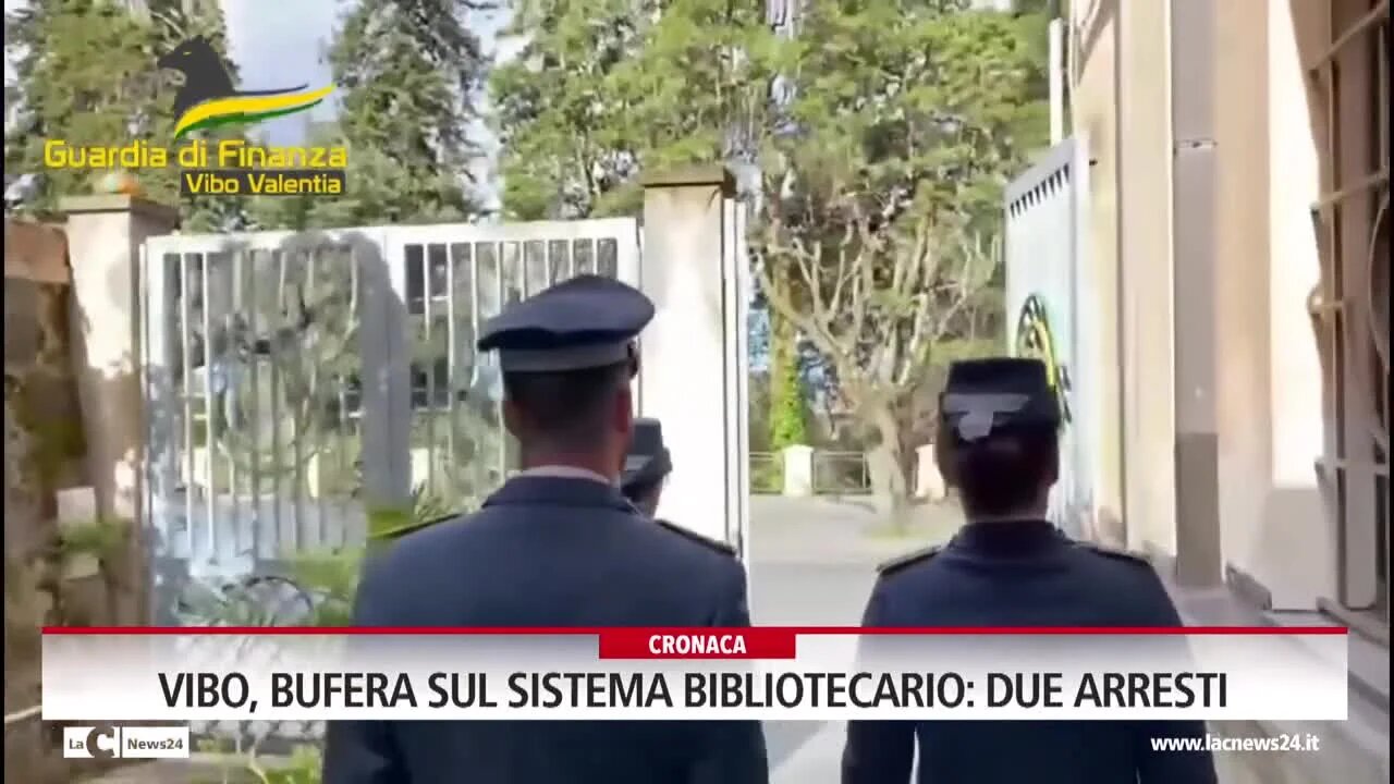 Vibo, bufera sul sistema bibliotecario due arresti