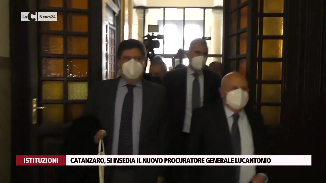 Catanzaro, si insedia il nuovo procuratore generale Lucantonio