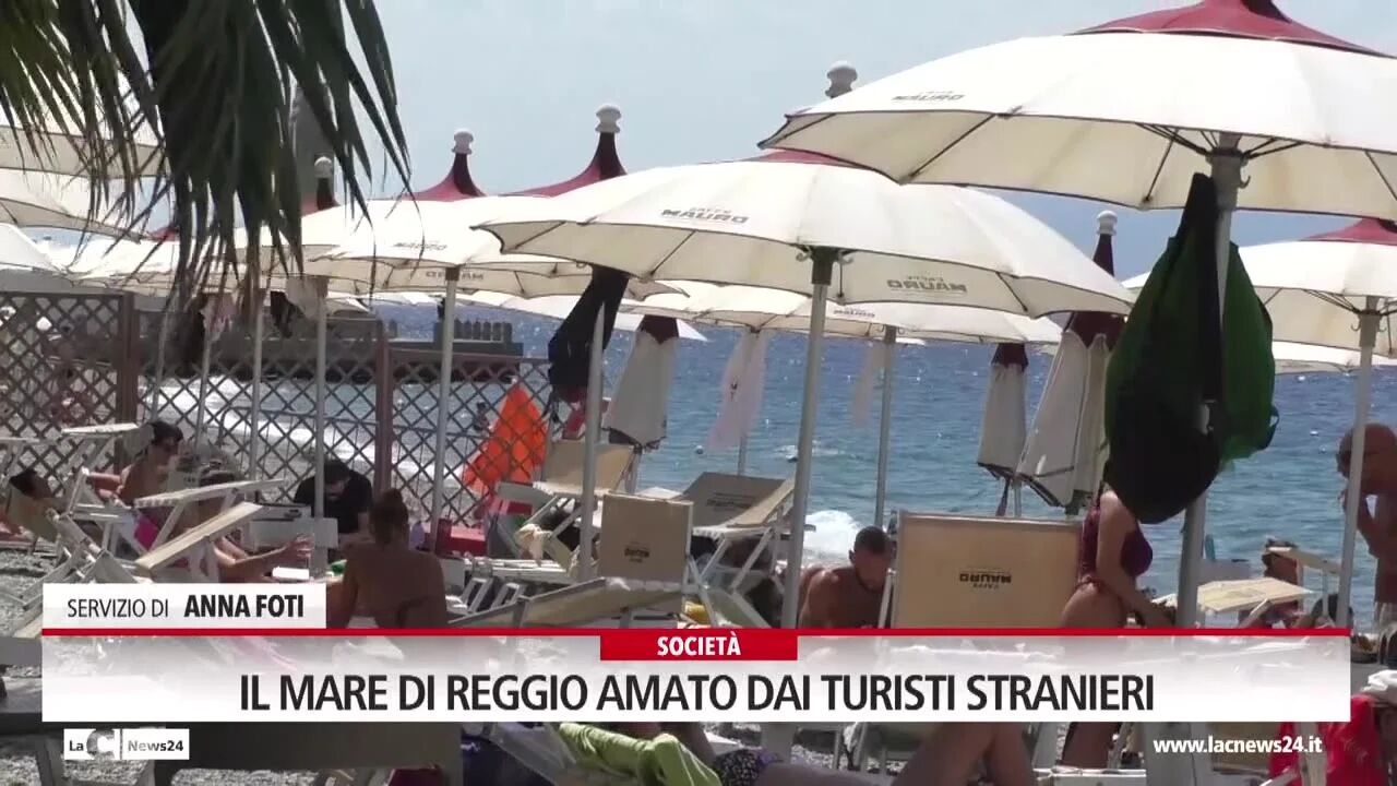 Il mare di Reggio amato dai turisti stranieri