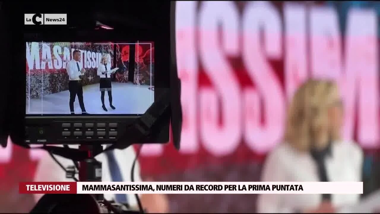 Mammasantissima, numeri da record per la prima puntata
