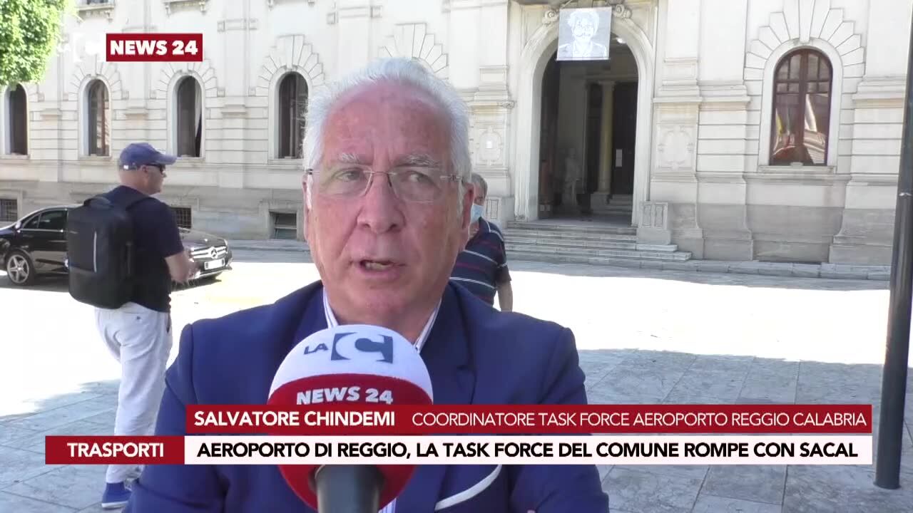 Aeroporto di Reggio, la task force del Comune rompe con Sacal