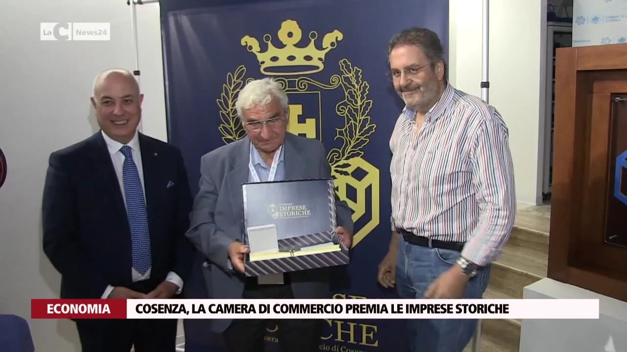 Cosenza, la Camera di commercio premia le imprese Storiche