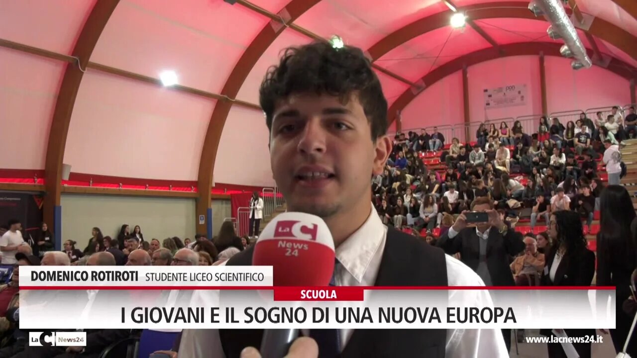 I giovani e la nuova idea di Ue, il progetto che coinvolge gli studenti vibonesi: «L’Europa è un grande sogno»