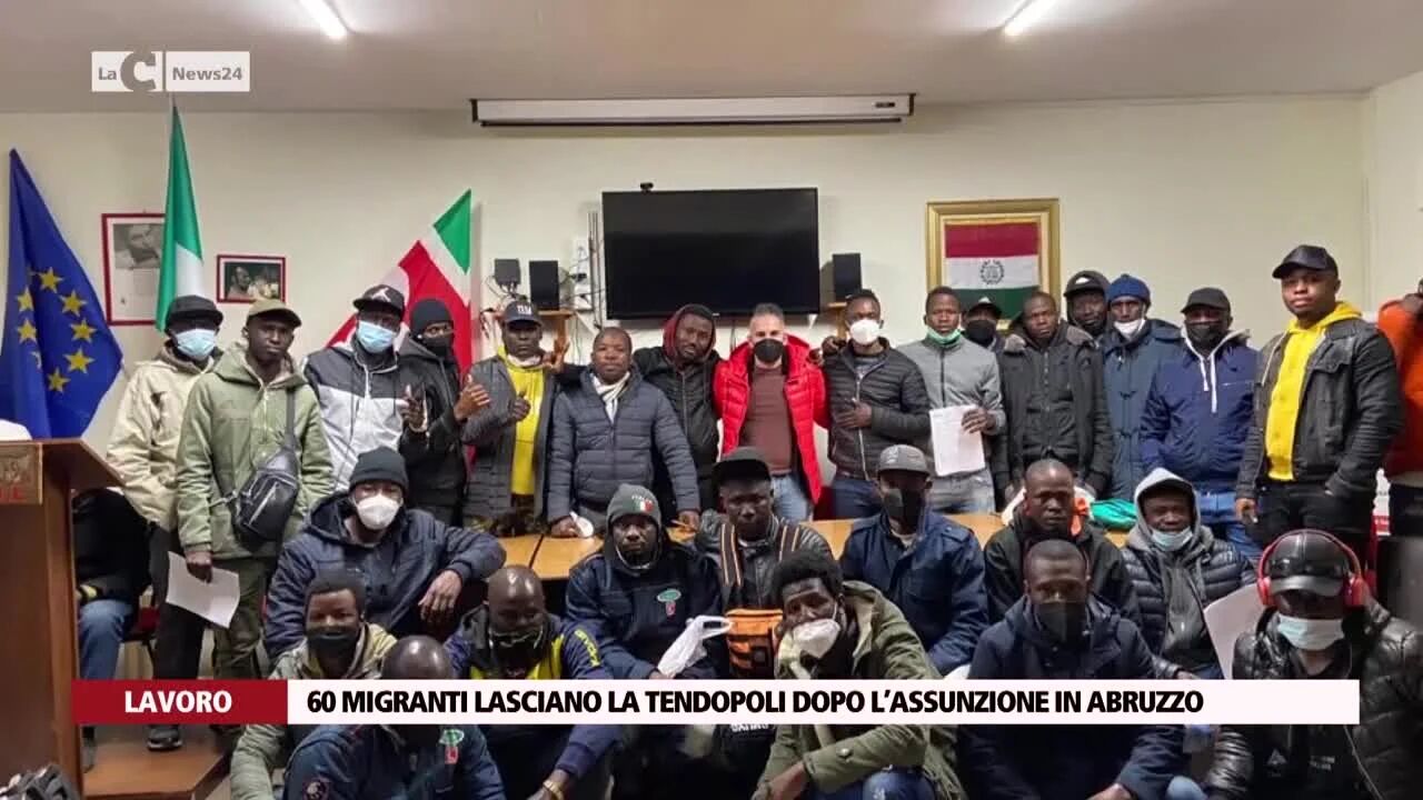 60 migranti lasciano la tendopoli dopo l’assunzione in Abruzzo