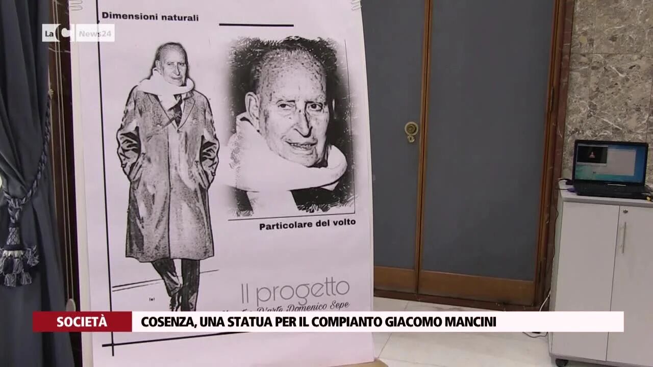 Cosenza, una statua per il compianto Giacomo Mancini