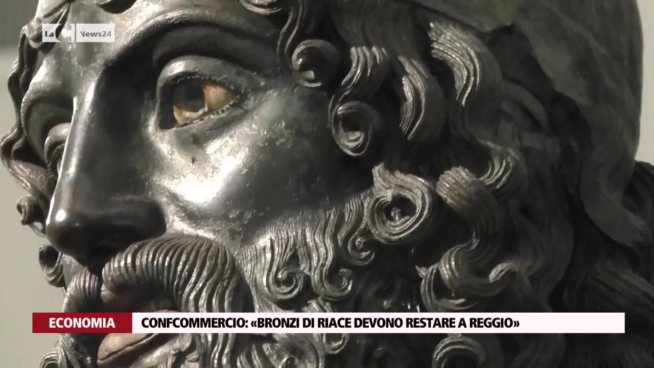 Confcommercio: «Bronzi di Riace devono restare a Reggio»