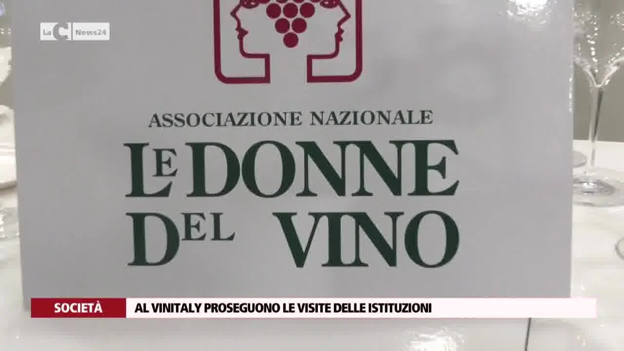 Al Vinitaly proseguono le visite delle istituzioni