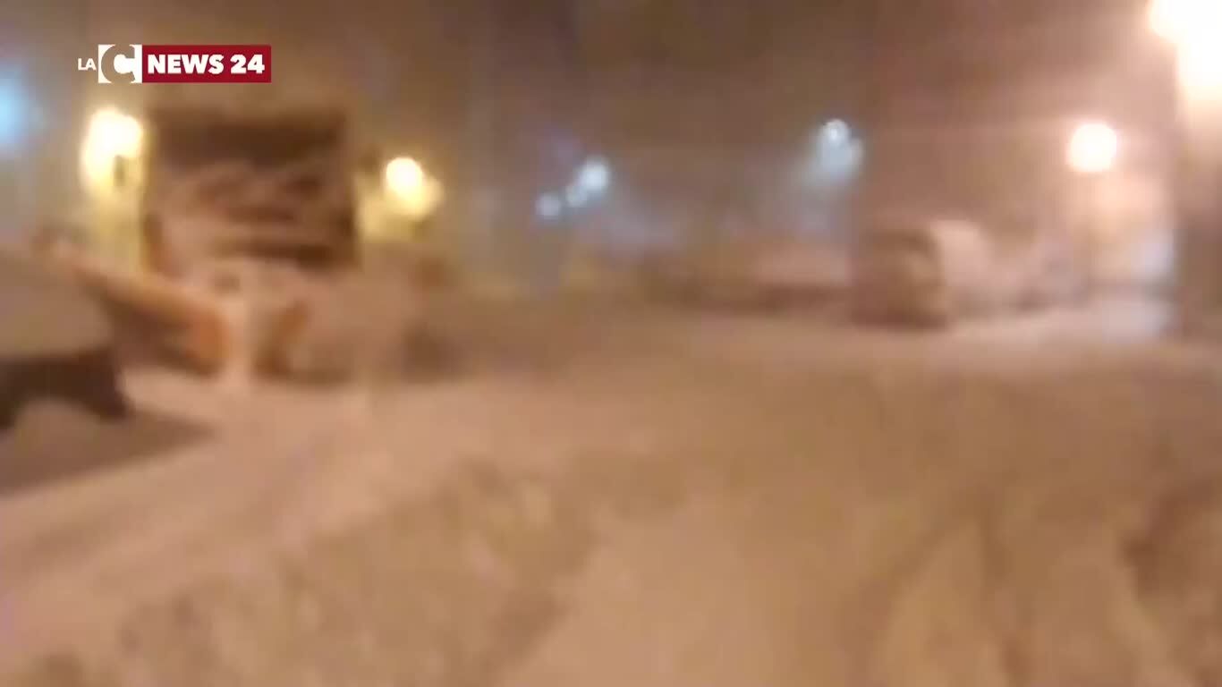 A Longobucco mezzo metro di neve e disagi