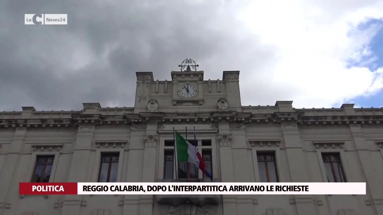 Comune Reggio Calabria, dopo l’interpartitica arrivano le richieste