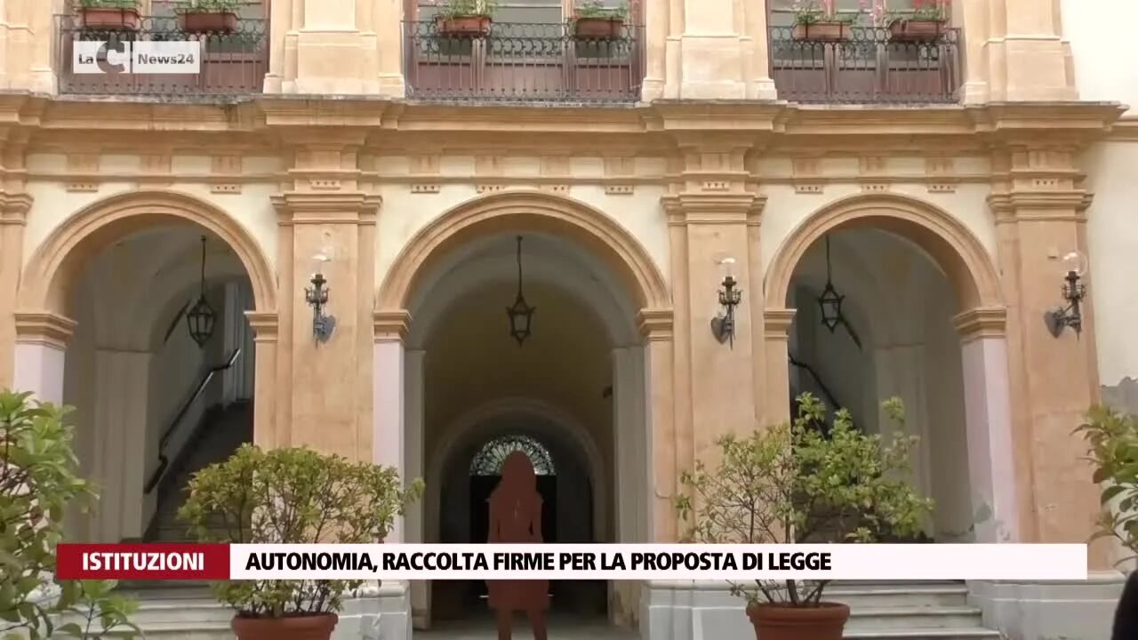 Autonomia, raccolta firme per la proposta di legge