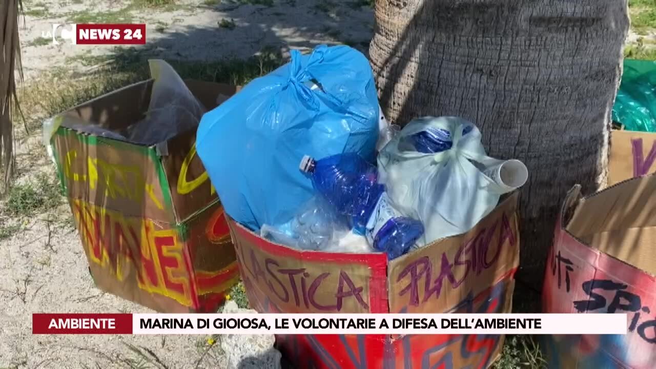 Marina Di Gioiosa, le volontarie a difesa dell’ambiente