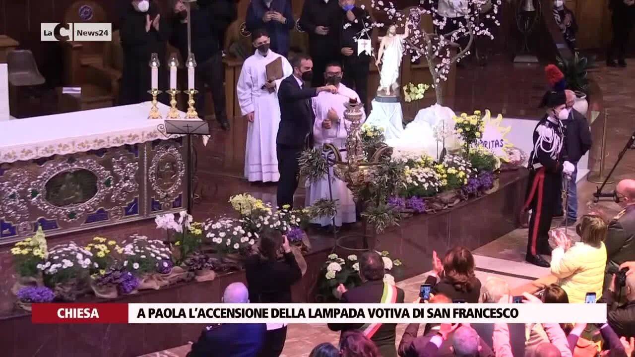 A Paola l’accensione della lampada votiva di San Francesco