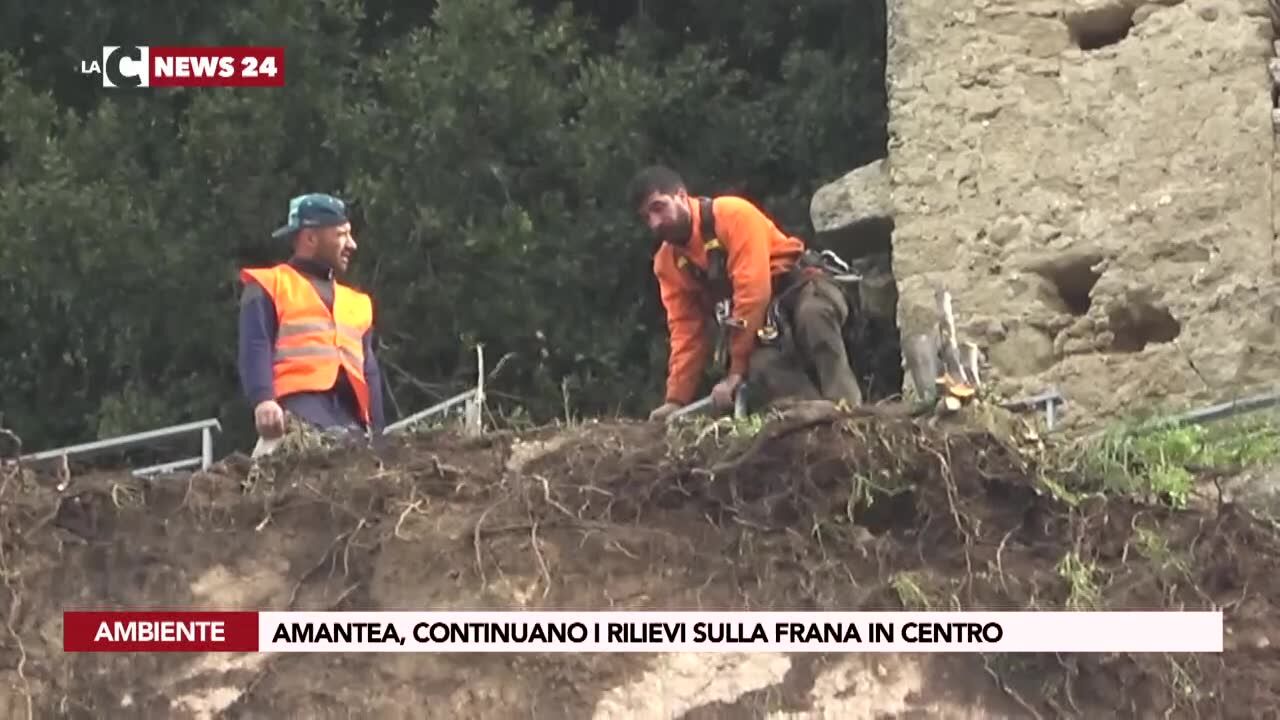 Amantea, continuano i rilievi sulla frana in centro
