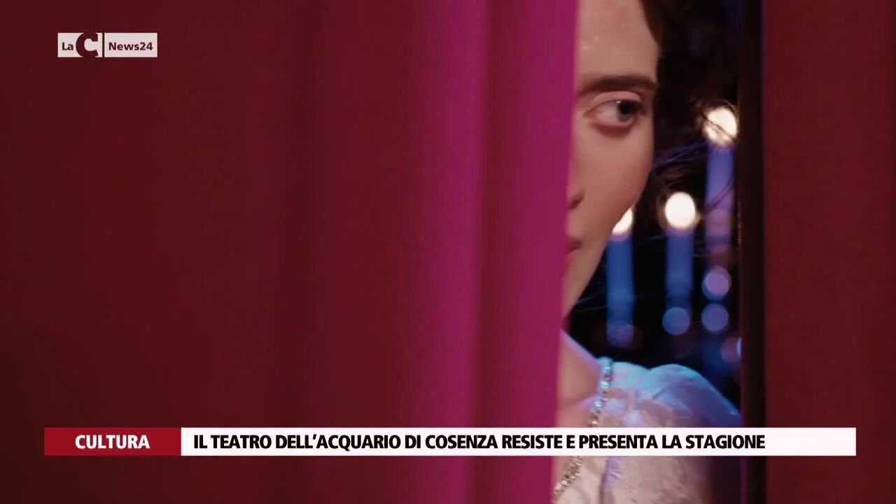 Il Teatro dell’Acquario di Cosenza resiste e presenta la stagione