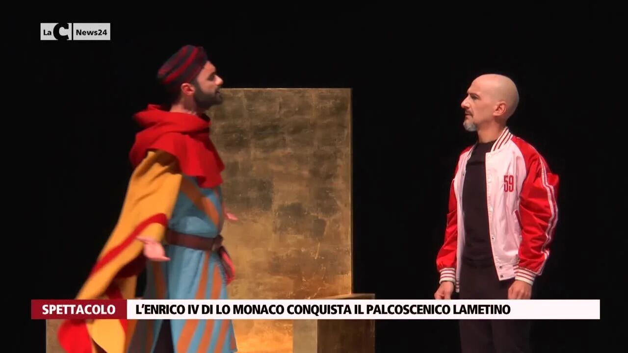 L’Enrico IV di Lo Monaco conquista il palcoscenico lametino