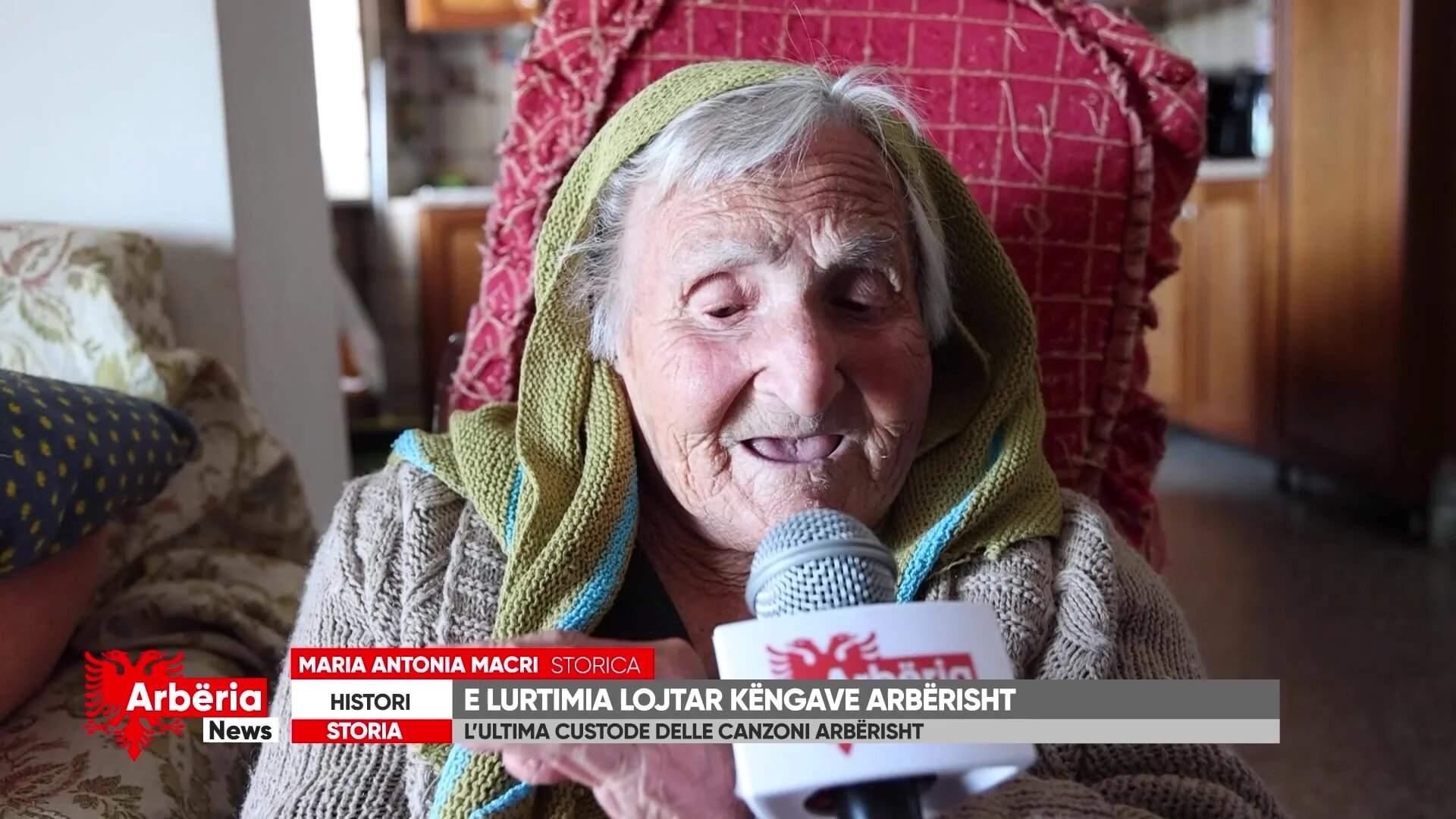 L’ultima custode dei canti arbëreshë: 98 anni e nei suoi versi un mondo che non c’è più