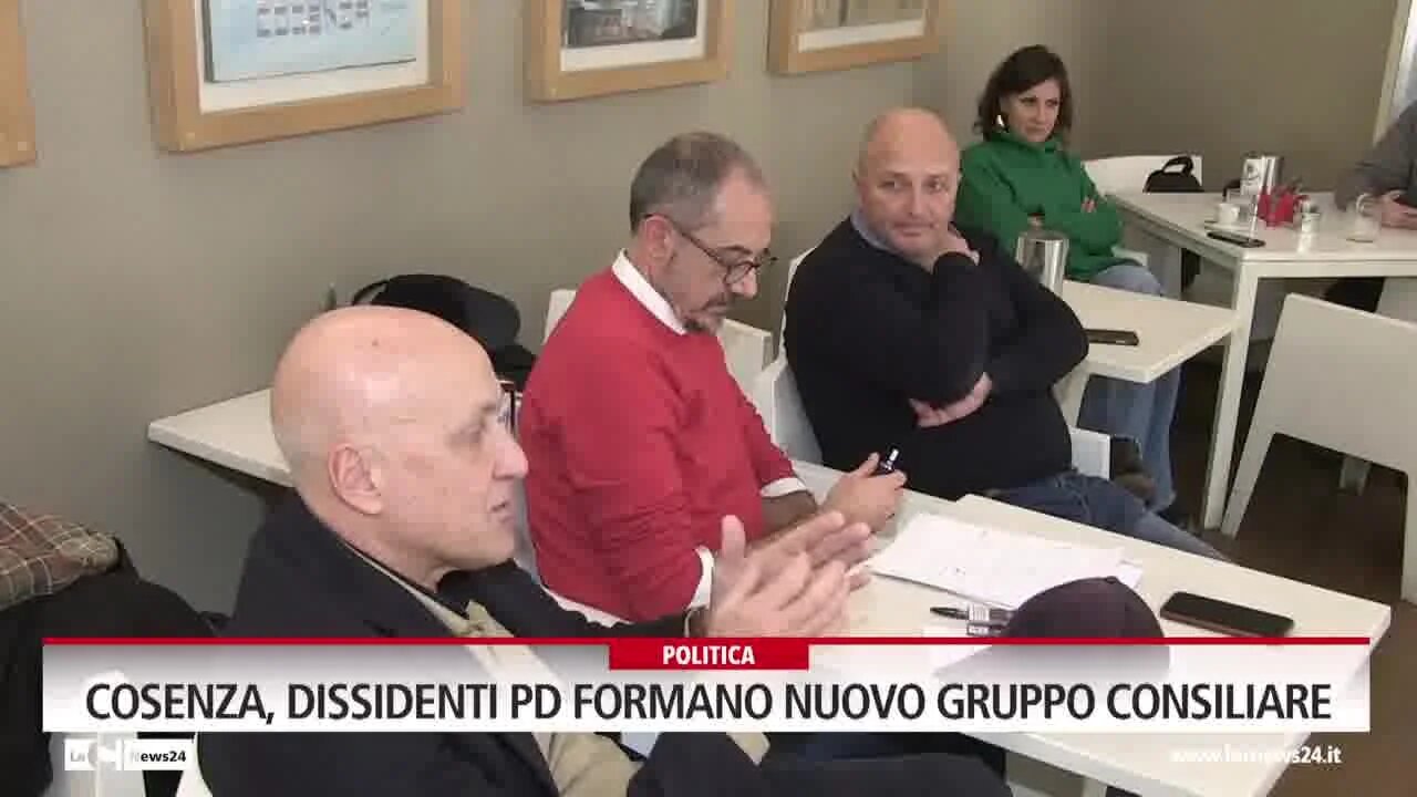 Cosenza, dissidenti Pd formano nuovo gruppo consiliare