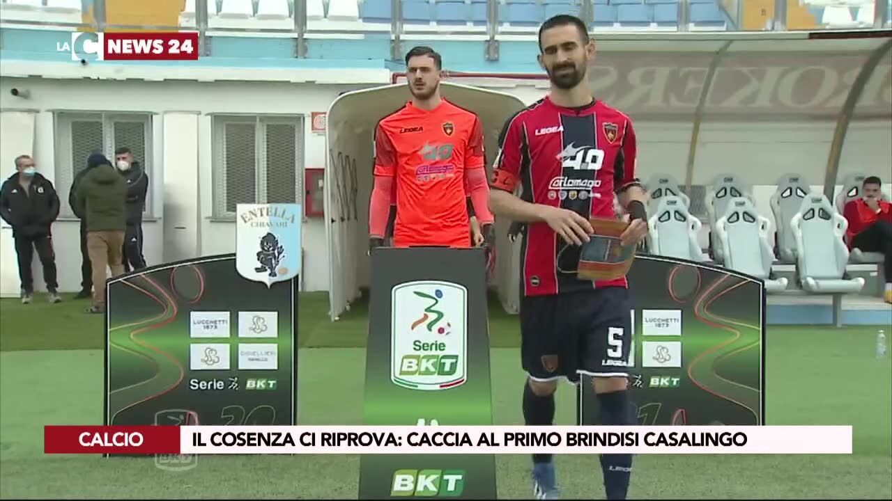 Il Cosenza ci riprova: caccia al primo brindisi casalingo