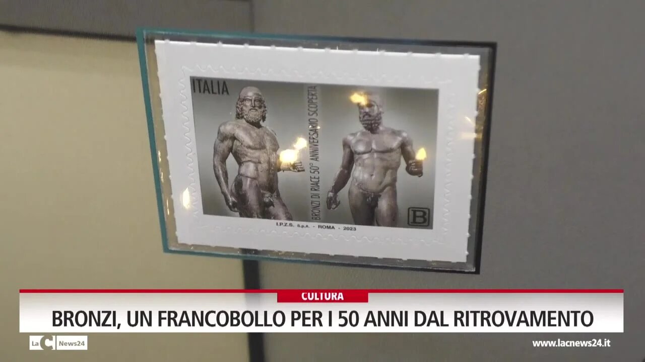 Bronzi, un francobollo per i 50 anni dal ritrovamento