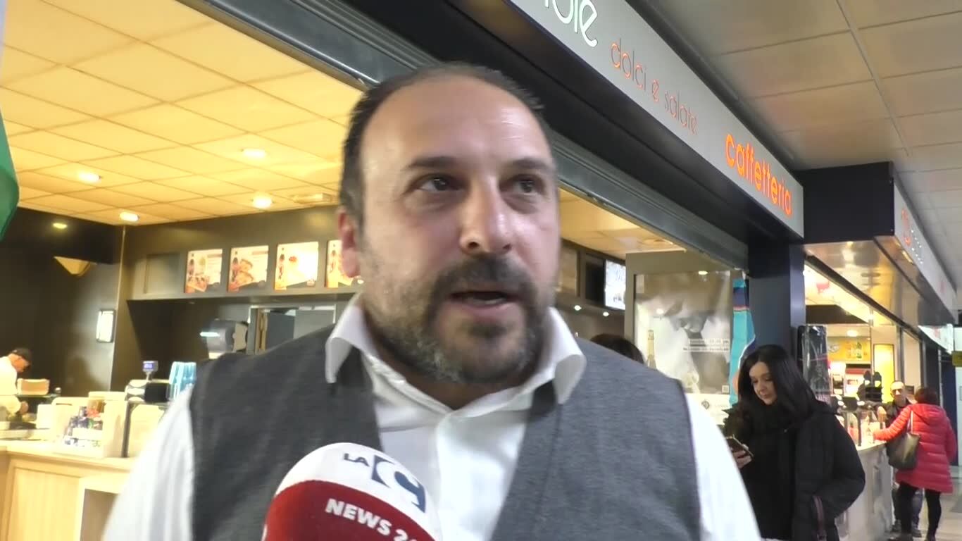 LAMEZIA, LAVORATORI BAR AEROPORTO