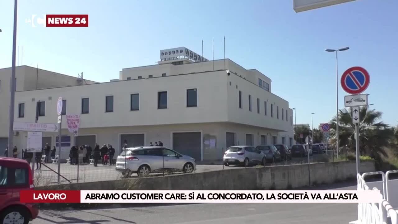 Abramo Customer Care: sì al concordato, la società va all’asta